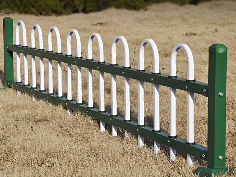 锌钢草坪护栏