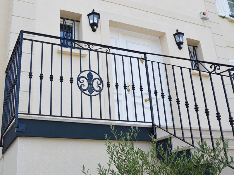 铁艺护栏