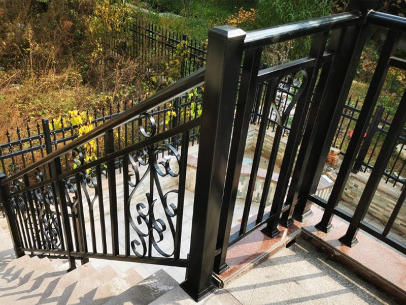 铁艺护栏