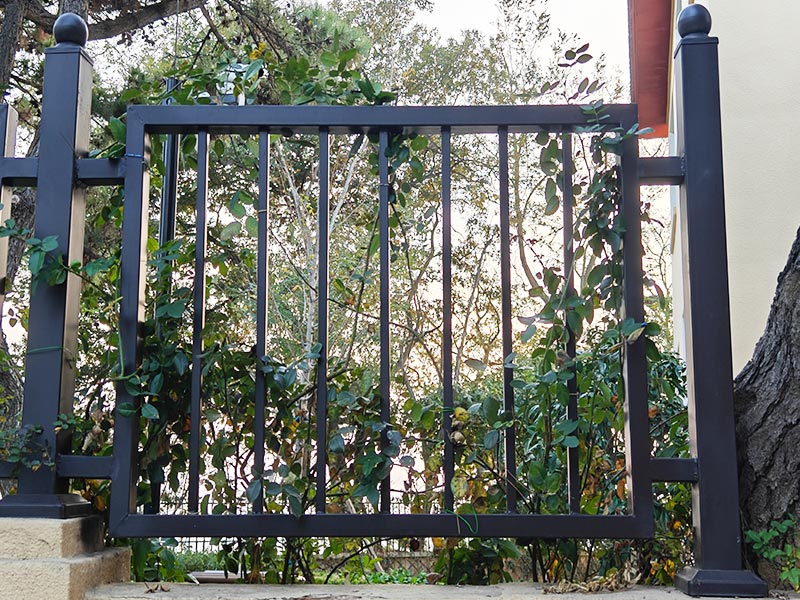 铁艺护栏