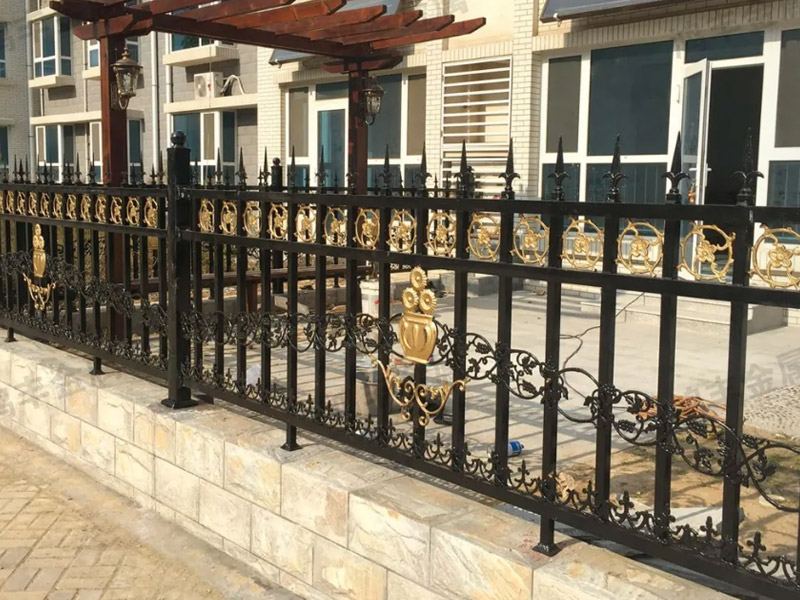 铁艺护栏